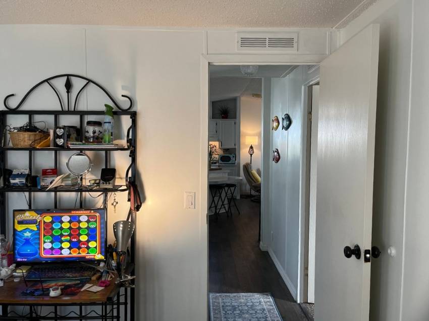 1014 Lacosta Lane a Winter Haven, FL Mobile or Manufactured Home for Sale